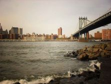 manhattan bridge view from brooklyn bridge park 4.jpg
